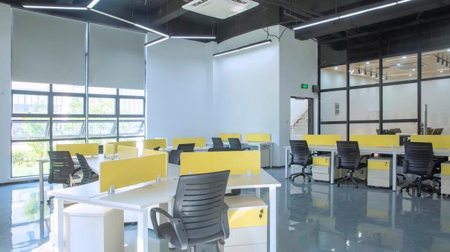 時尚潮流辦公室設計，凸顯年輕人的時尚追求