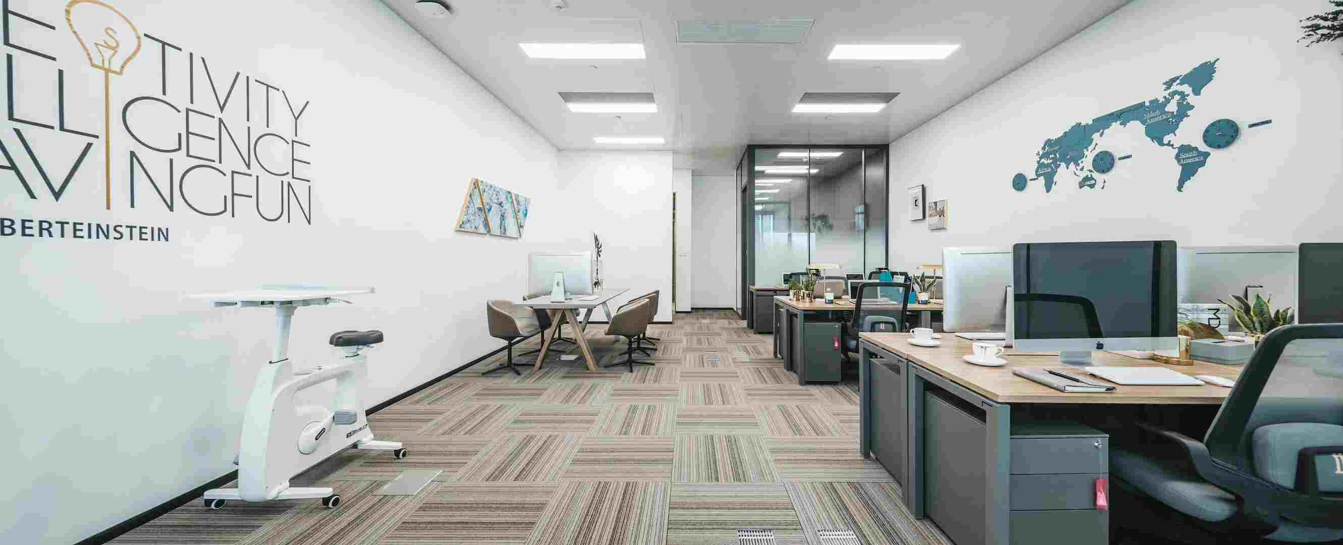 辦公室座位后掛地圖風(fēng)水好嗎？注意這些風(fēng)水禁忌！