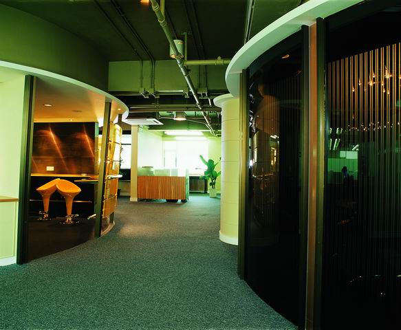 鳳凰衛(wèi)視辦公室裝修設(shè)計(jì)效果圖 鳳凰衛(wèi)視辦公室裝修設(shè)計(jì)效果圖