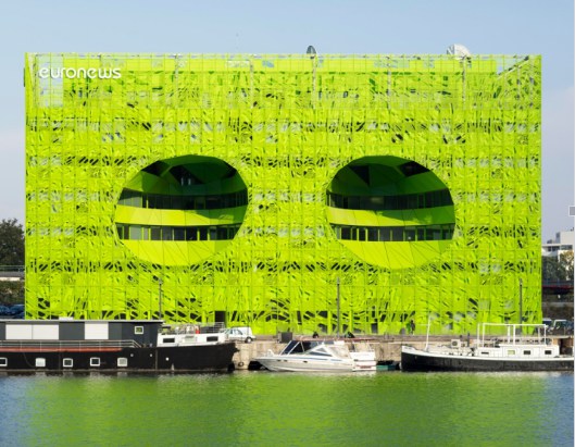 震驚！“綠到骨子里”的辦公室裝修