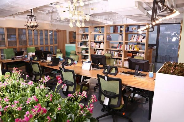 傳媒公司辦公室獨(dú)有的魅力、氣質(zhì)