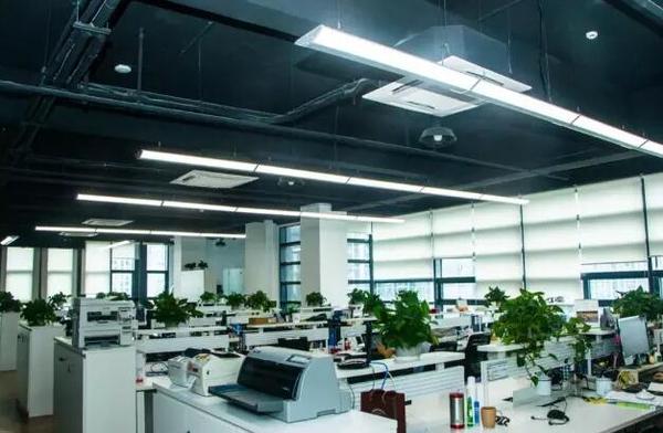 辦公室裝修--翻新還是重裝，這是一個問題