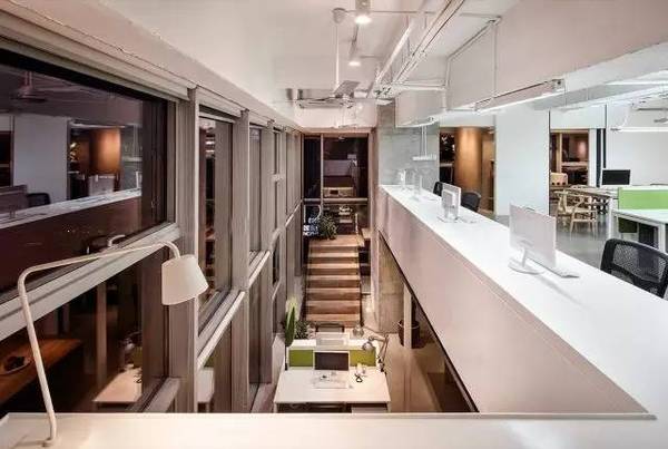 辦公室裝修 | 個(gè)性、寧?kù)o，現(xiàn)代簡(jiǎn)約之美