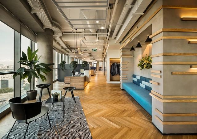 辦公空間:***生物科技公司工業(yè)風格辦公室設(shè)計