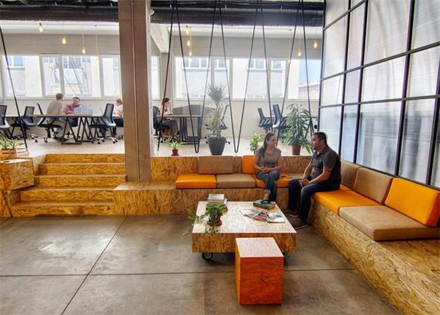 辦公空間:開放式的伊斯坦布爾聯(lián)合辦公室設(shè)計