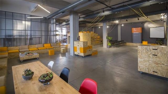 辦公空間:開放式的伊斯坦布爾聯(lián)合辦公室設(shè)計