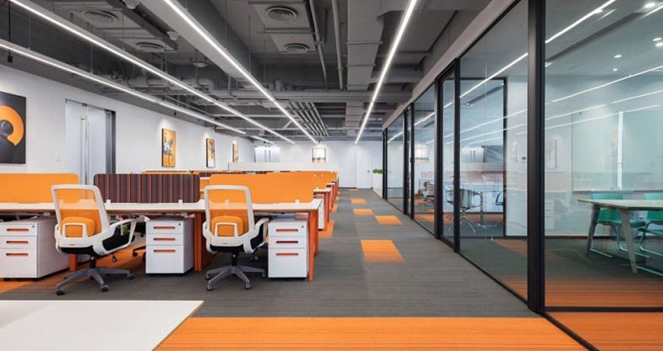 大型的辦公室一般用什么裝飾？